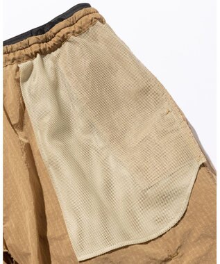 JOSEPH ABBOUD MOUNTAIN 【CREA掲載・ウエストストレッチ・ECO撥水・軽量】アウトドアイージーショーツ ベージュ系