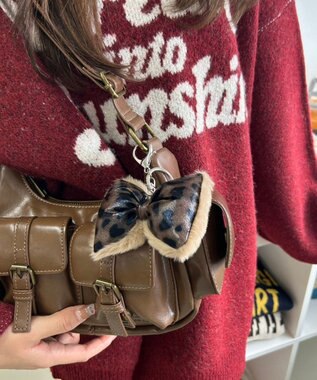 WEGO レオパードPUリボンファーキーホルダー ブラウン