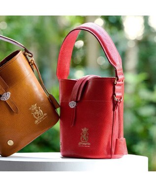 A.D.M.J. 【牛革】バケットトート18cm(Dカン＋) CORALLO