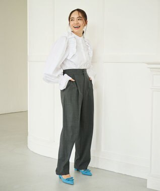 #Newans 【洗濯機可能/シワになりにくい】〈春名亜美さんコラボ〉ショルダーフリルブラウス ホワイト