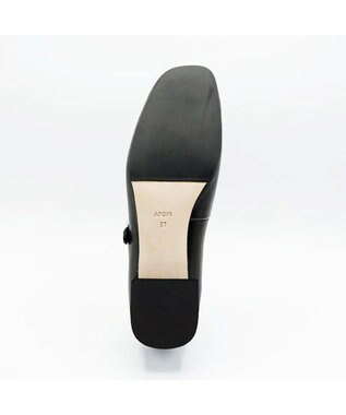 APOM 本革オブリークトゥメリージェーン 20 ブラック