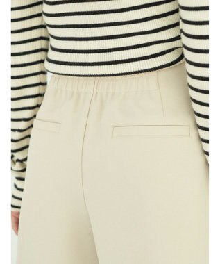 earth music&ecology フロントジップショートパンツ Beige