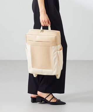 Y'SACCS 小西真奈美×Y'SACCS コンビスクエアリュックサック アイボリー