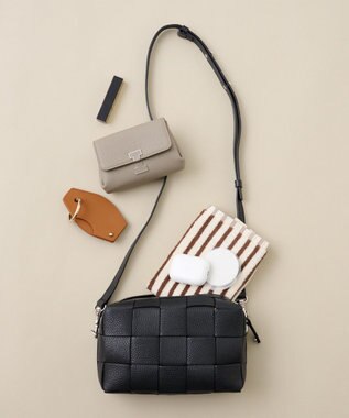 IACUCCI ≪BEST SELLER≫ベルタ XS CERVO ブラック