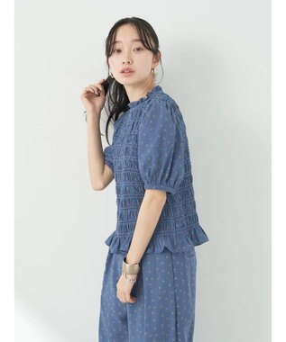 earth music&ecology 花柄パフスリシャーリングブラウス Navy