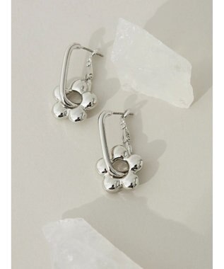 Green Parks ・ＨＡＬＦ　ＴＩＭＥ　２ＷＡＹモノトーンフラワーピアス