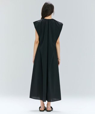 BEIGE， 【洗える/接触冷感/速乾/UVケア対応】BATEAU / フレンチスリーブAラインタックワンピース Black