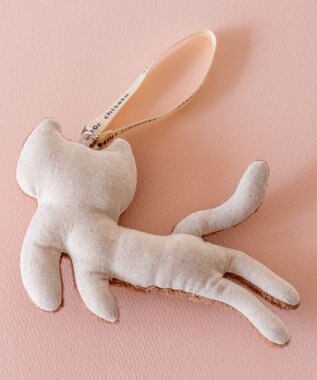 tsumori chisato CARRY キラネコチャーム ぬいぐるみ バッグチャーム ブラウン
