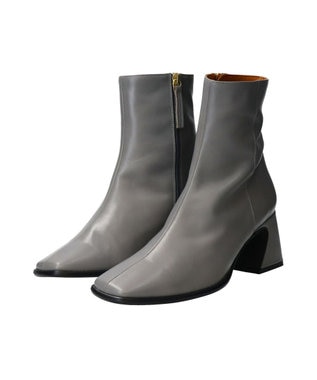 INTER-CHAUSSURES 【ANGEL ALARCON】フレアヒールセンターシームショートブーツ