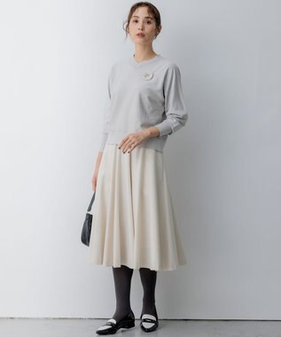 組曲 T/Rツイルストレッチ フレアスカート アイボリー系