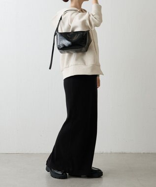 russet エナメルワンショルダーバッグ(CE-1635) Black