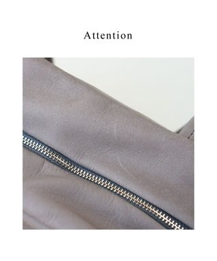 FOLNA RD ソフトレザーフロントポケットボストンバッグ ブラック