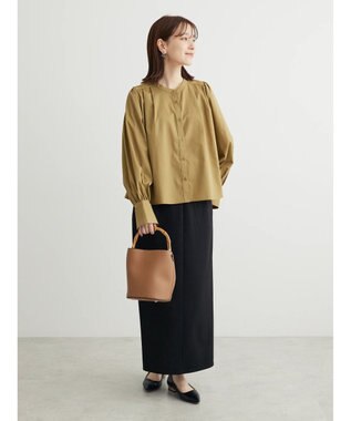 Green Parks タックブラウス Beige