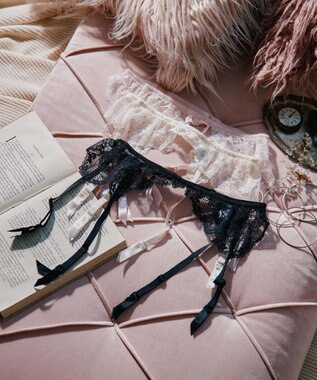 San-ai Resort（三愛水着楽園） エレガントコレクション  【2412】 ガーターベルト