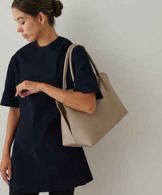 IACUCCI ＜BAILA 10月号掲載＞ラーナ L ALCE グレージュ