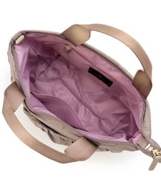 TOCCA TWISTY FORM BAG トートバッグ【WEB＆一部店舗限定】 ベージュ系
