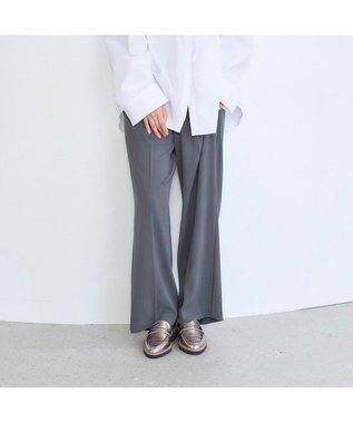 MODE ET JACOMO <carino>【レイン】ポインテッドコインローファー ダークシルバー