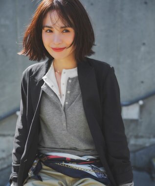 クリアラメフライスヘンリーネックプルオーバー