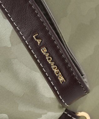 LA BAGAGERIE カモフラジャカード はっ水スマートリュック グレージュ