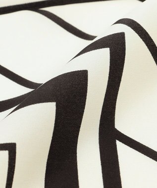 ICB BOXストライプパターンスカーフ ブラック系