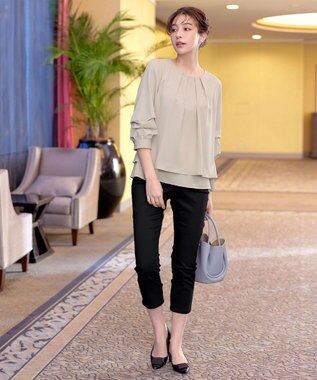 Tiaclasse つまみタック袖レイヤードブラウス ライトベージュ