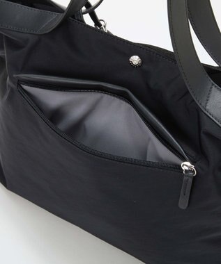 TOPKAPI 【Breath TOPKAPI】MORPH モーフ リンクルナイロン トートバッグ チャーム付き　A4 / 超軽量 /撥水 ブラック