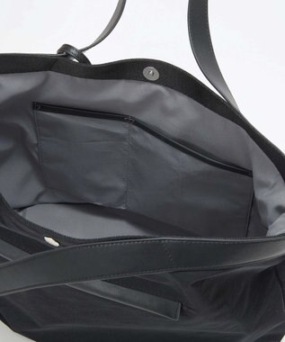 TOPKAPI 【Breath TOPKAPI】MORPH モーフ リンクルナイロン トートバッグ チャーム付き　A4 / 超軽量 /撥水 ブラック