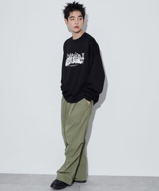 WEGO メタリックロゴプルオーバー ブラック