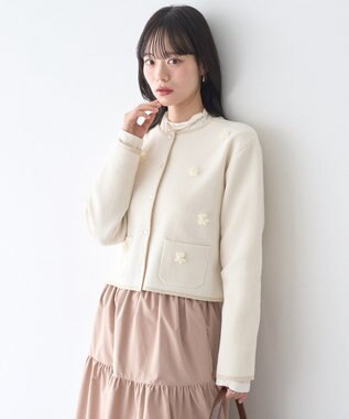 earth music&ecology フラワーモチーフニットカーディガン Ivory