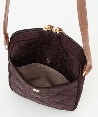 LA BAGAGERIE グリッドキルティングミニショルダー ワイン