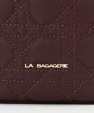 LA BAGAGERIE グリッドキルティングミニショルダー ワイン