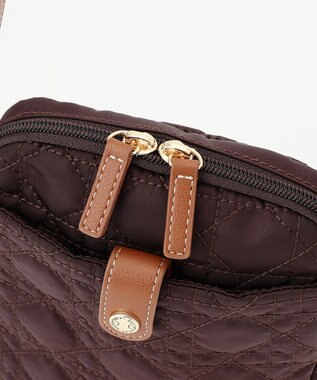 LA BAGAGERIE グリッドキルティングミニショルダー ワイン