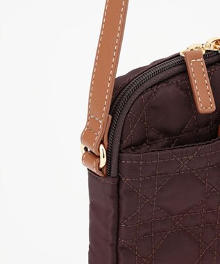 LA BAGAGERIE グリッドキルティングミニショルダー ワイン