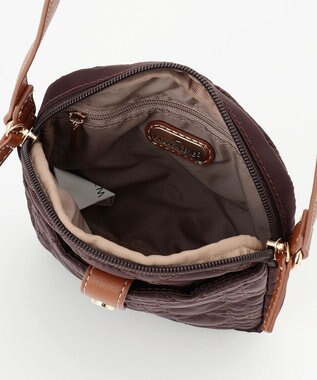 LA BAGAGERIE グリッドキルティングミニショルダー ワイン