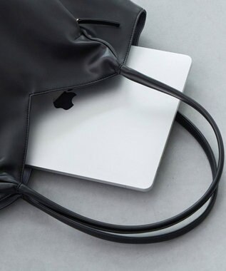 ROOTOTE 3666【シャープな印象】LT.ラウンド.Vカット-A 01：ブラック