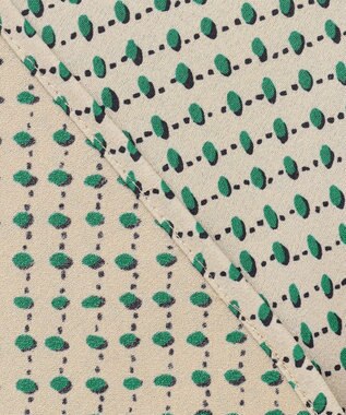 自由区 L 【カタログ掲載・セットアップ対応・洗える】サテンアムンゼンバンドカラー ブラウス サンドベージュ系