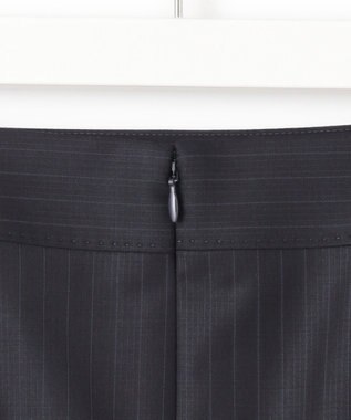 23区 【セットアップ対応】ファインネスウール フレア スカート ネイビー系ストライプ