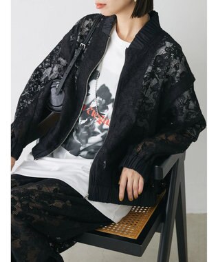 Green Parks レトロフラワーロゴ入りプリントＴシャツ Off White