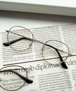 【ユニセックス着用ITEM】メタルレームクリアレンズアイウェア