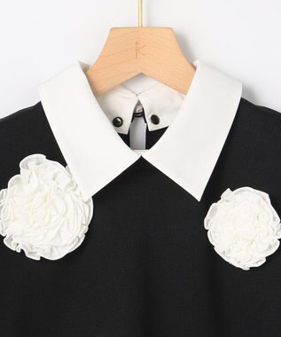 組曲 S 【組曲×setsuko sagittaire】ボンボンフラワー襟付き ニット ブラック系