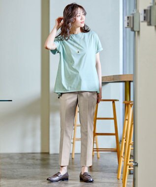 J.PRESS LADIES 【洗える・撥水・防汚】コットンFITTYシャーク テーパード パンツ ベージュ系