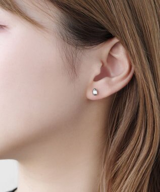 TOCCA 【WEB限定】DROP OF PETAL PLATINUM PIERCED EARRINGS プラチナ ピアス シルバー系