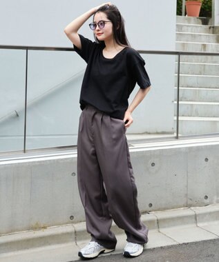 WEGO 【ユニセックス着用ITEM/MLサイズ展開】UネックT（SS） ブラック