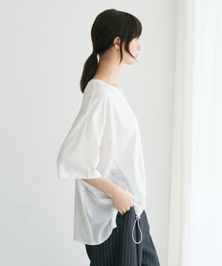 YECCA VECCA 裾ドロストデザインロゴTee Off White
