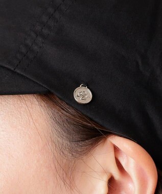 MOONBAT PAUL&JOE ACCESSOIRES(ポール&ジョー）ロゴ入り 深キャップ 帽子 ネコチャーム付 UVカット ブラック
