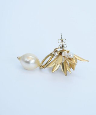 monshiro ペンタスプチ ピアス ゴールド