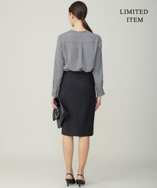 ICB L 【新色追加・WEB限定】BackSatinAmunzen キーネックブラウス モノクロミックス柄系