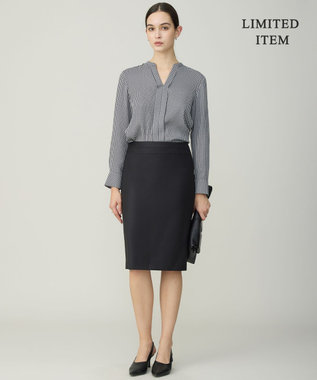 ICB L 【新色追加・WEB限定】BackSatinAmunzen キーネックブラウス モノクロミックス柄系