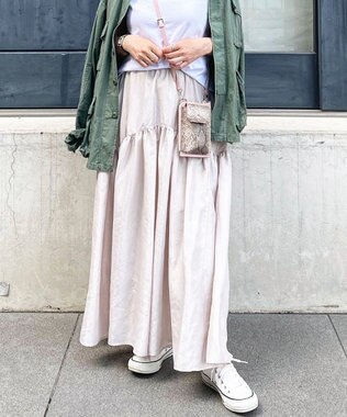 LA BAGAGERIE 【インスタグラマー chiyoさん×LA BAGAGERIE】コンビスマホショルダー グレージュ×ピスタチオ