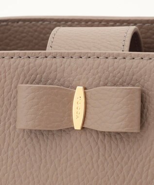 TOCCA 【大人百花掲載】T-MARGO LEATHER MINIBAG ミニバッグ ベージュ系